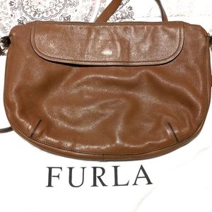 Furla leather shoulder bag